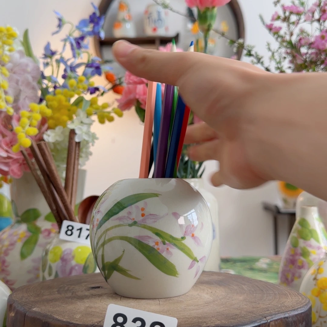 摆件景德镇陶瓷手绘小花瓶摆件无孔