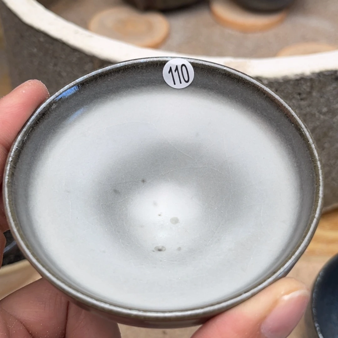 茶盏义兴龙窑坚持真柴烧