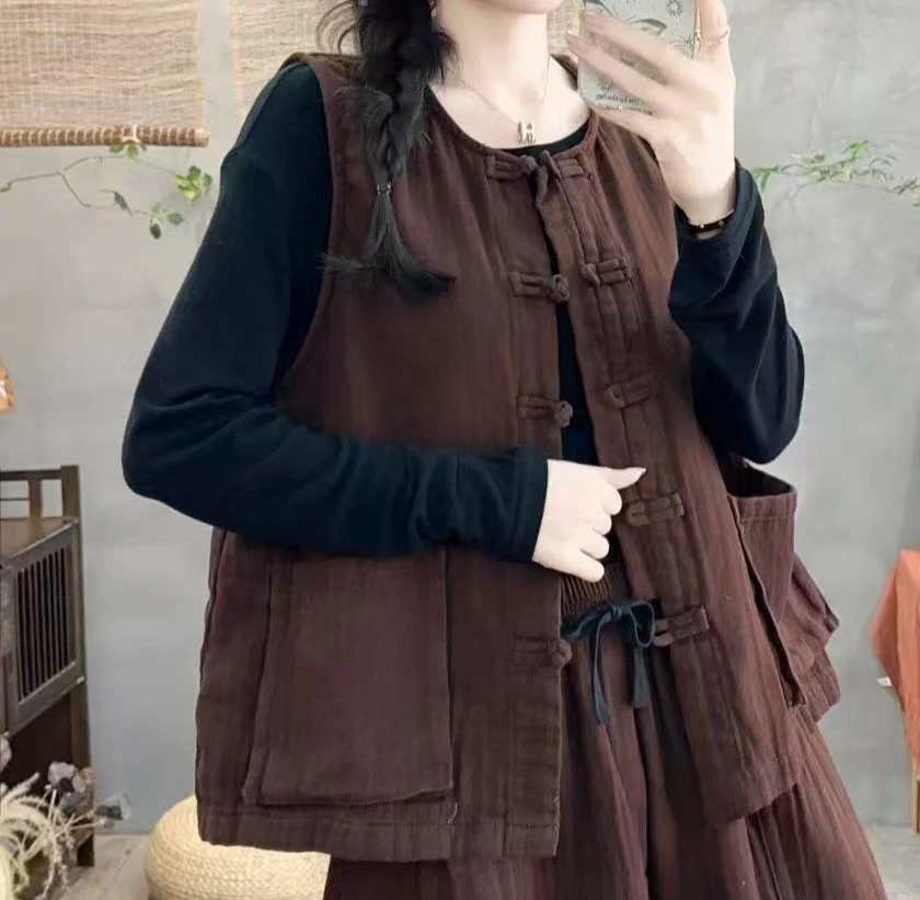 宽松显瘦百搭时尚炒色攀扣马夹