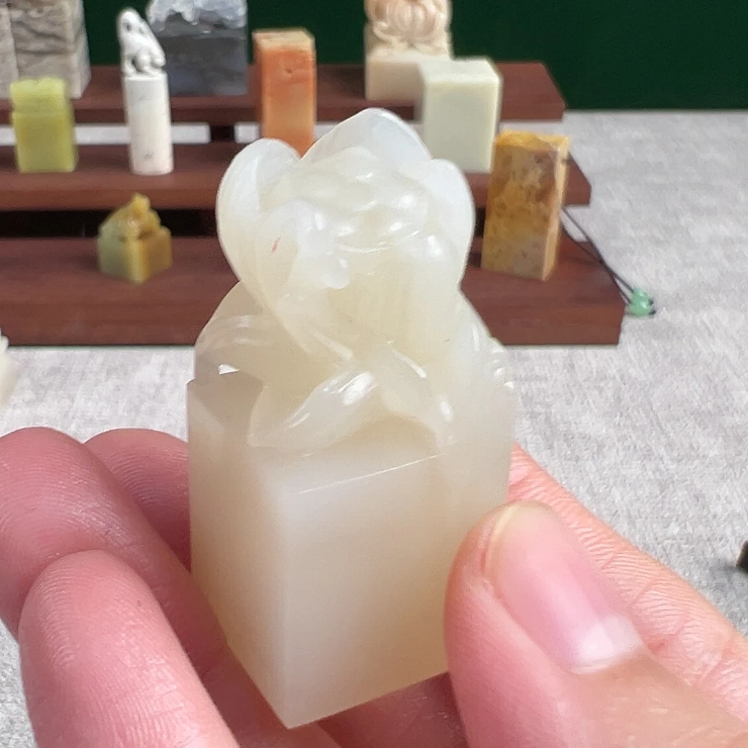 老挝石印石我也不知道