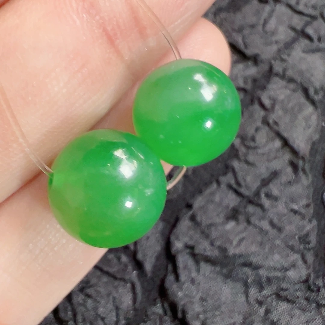 翡翠散珠冰种甜绿大珠卡11.9-11.6