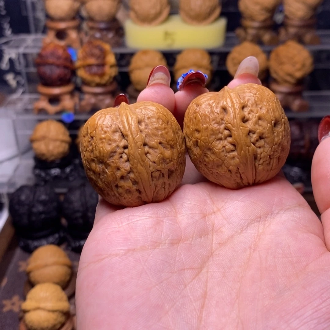 文玩核桃把件Z43金顶元宝35尺