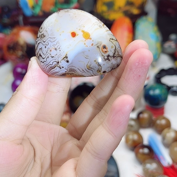 玛瑙/玉髓未镶嵌耳环