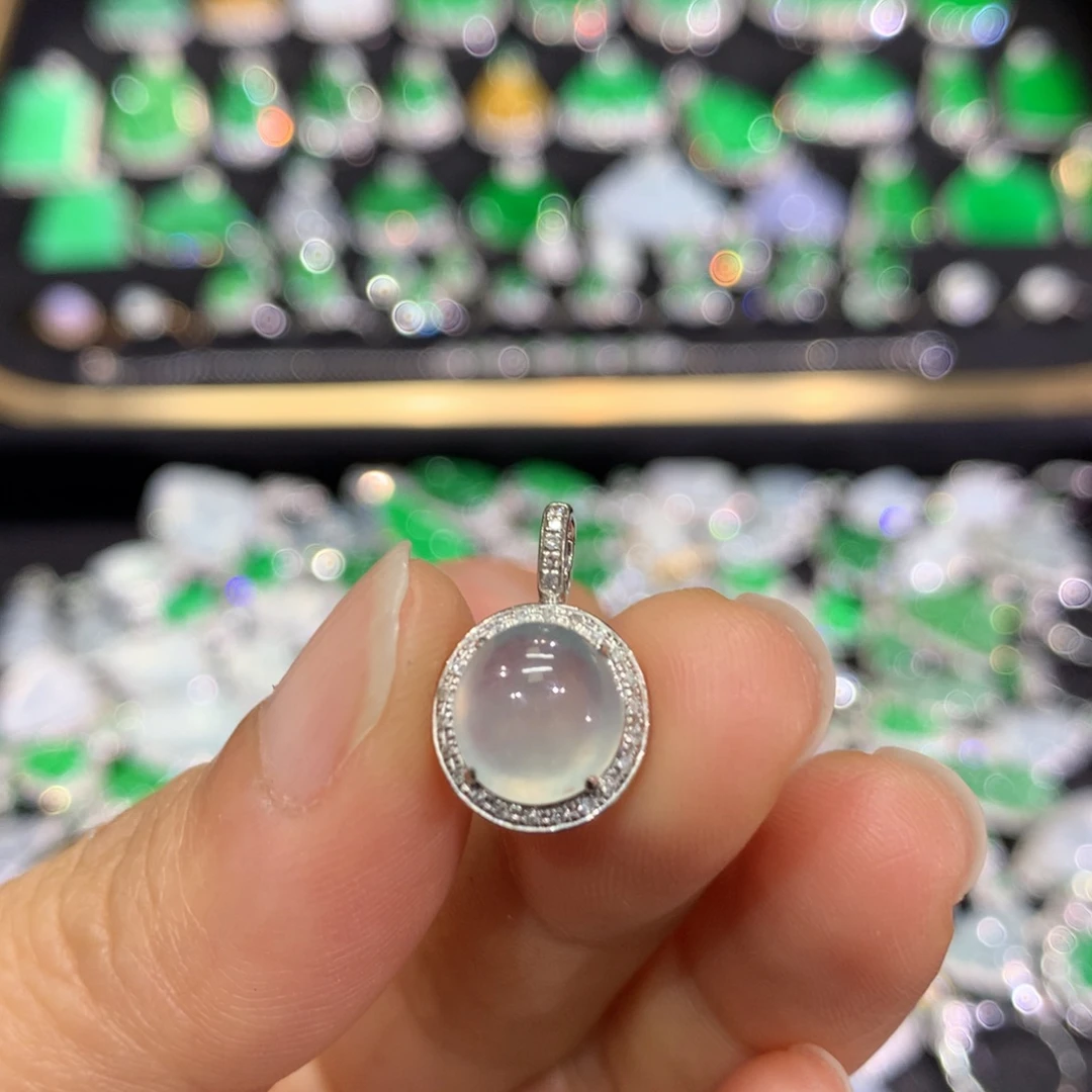 翡翠18K金镶嵌吊坠(不含链)