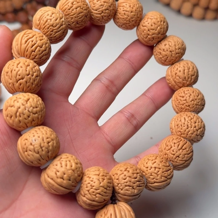 桃核吊坠白月光22mm手持