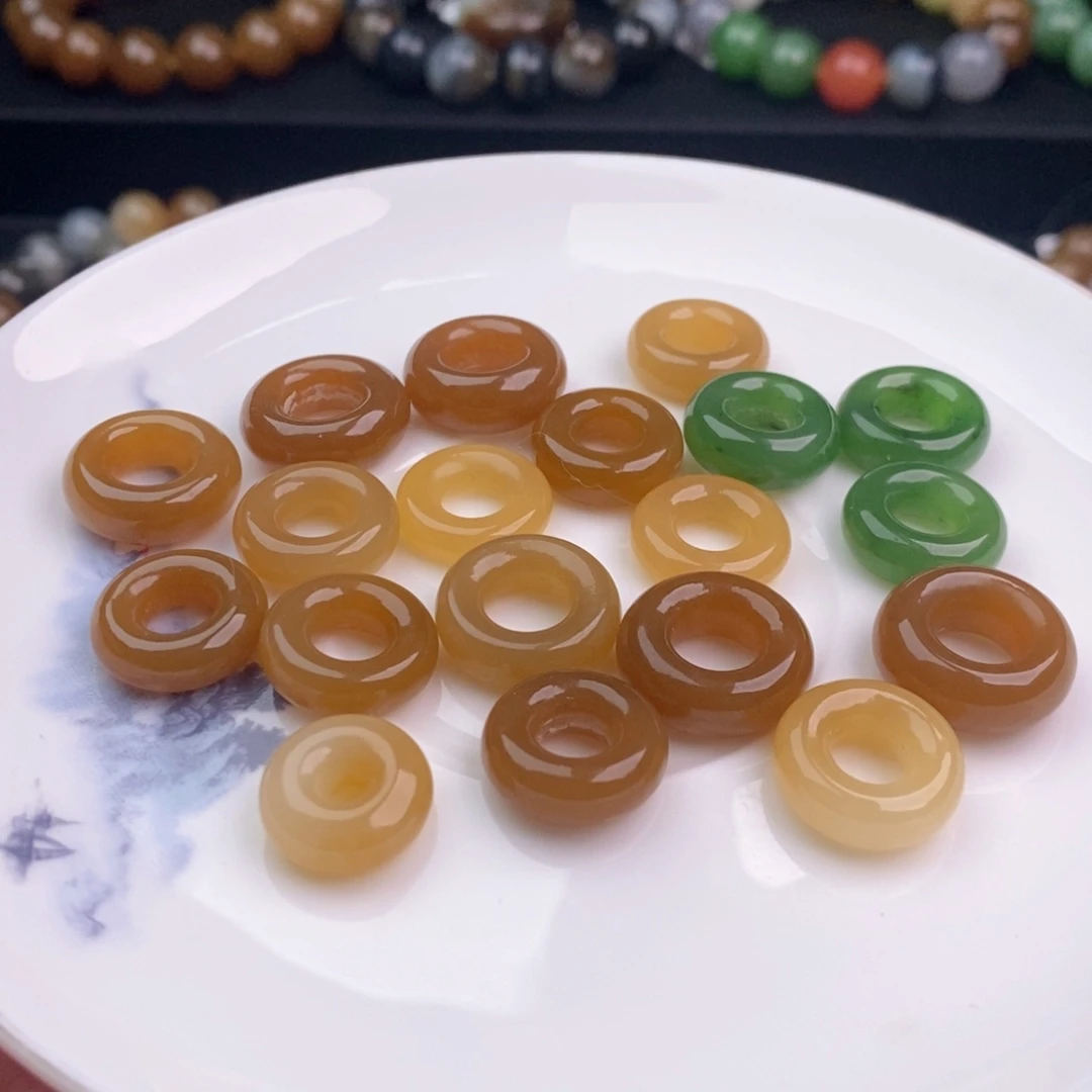 和田玉未镶嵌手串