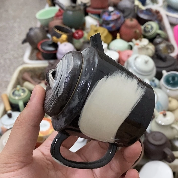 陶瓷艺术品及陶瓷壶