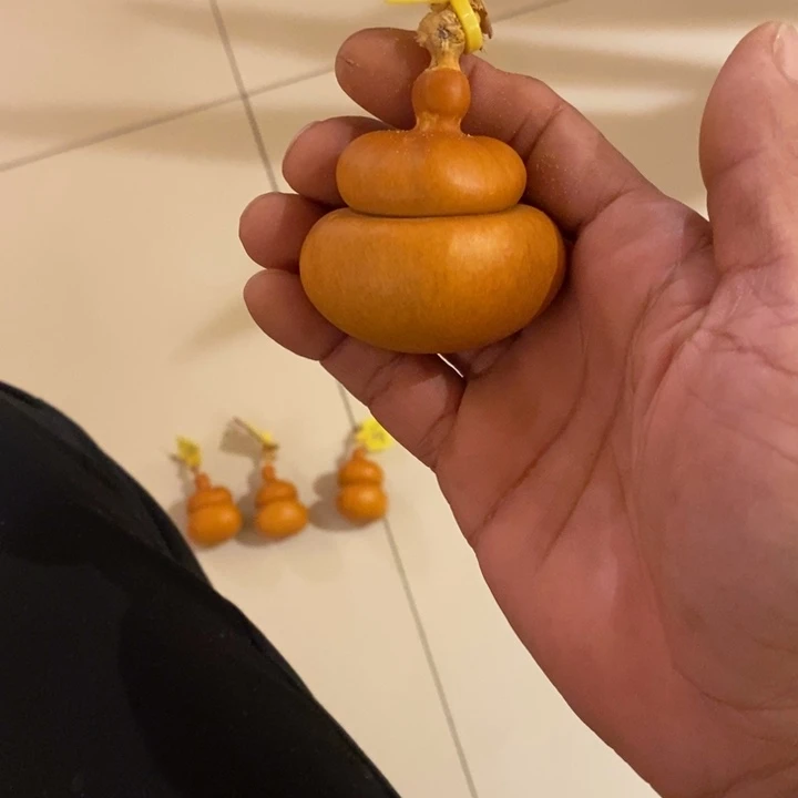 暖***暖袋子葫芦，一葫一拍