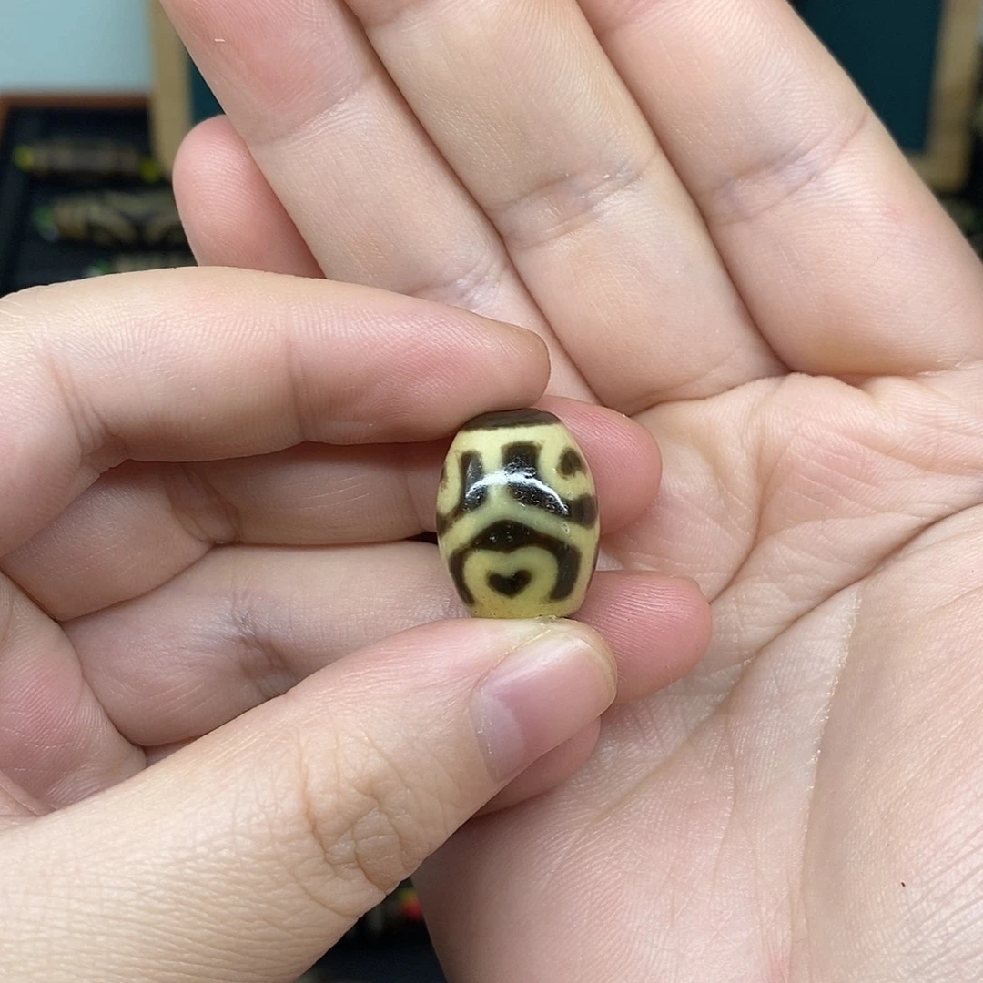 玛瑙/玉髓（覆膜）未镶嵌颈饰