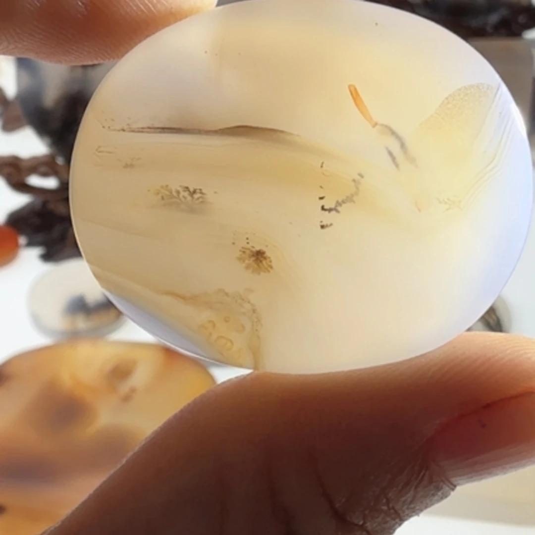 未镶嵌玛瑙/玉髓珠宝半成品