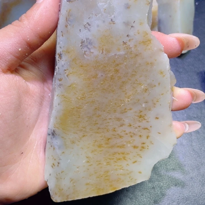 和田玉未镶嵌珠宝半成品