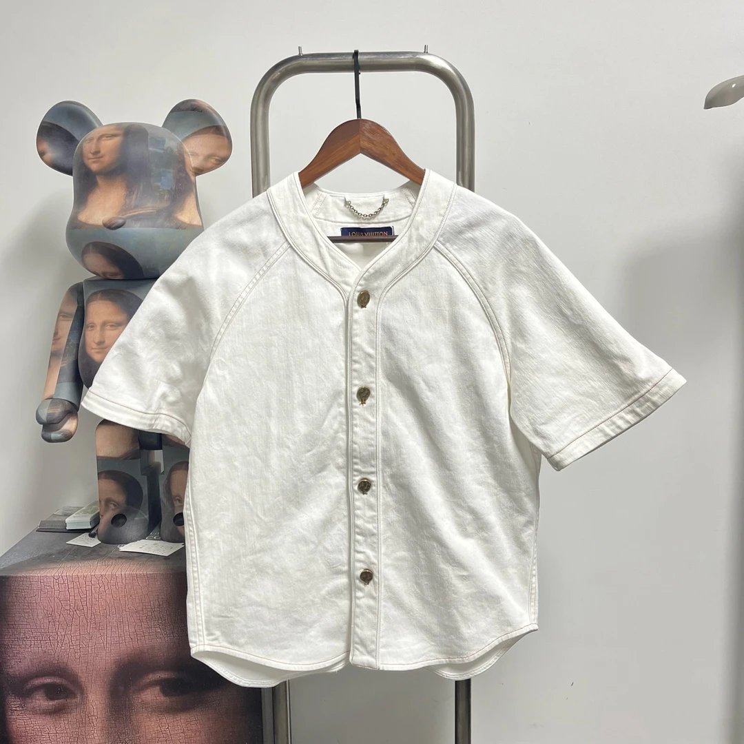 未使用 LouisVuitton/路易威登 Lv暗纹满印棒球短袖5M2408尺码：M