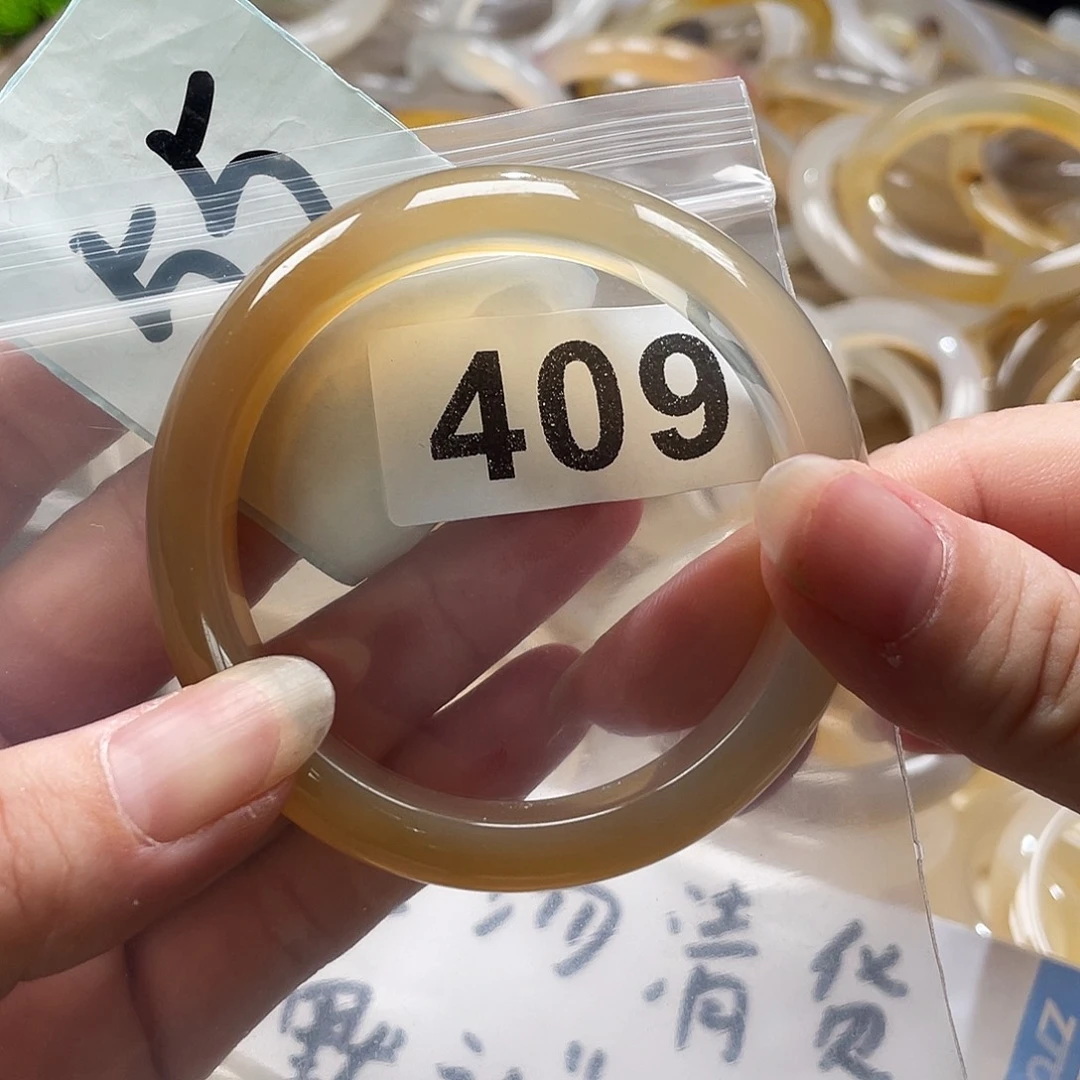 手镯玛瑙/玉髓未镶嵌