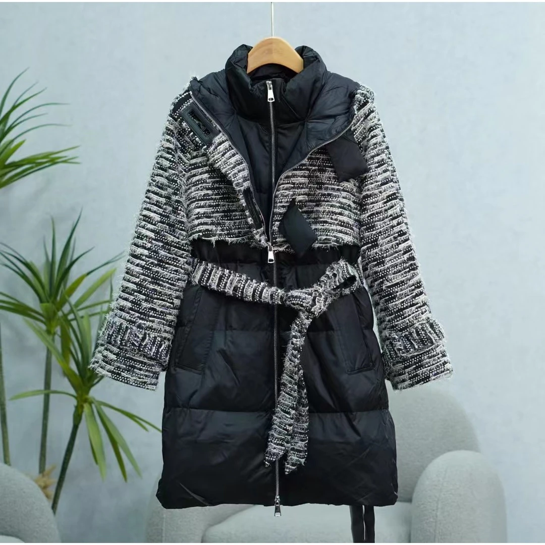 高定系列  Z565   女装时尚撤柜秋冬羽绒服外套黑杏色2312299