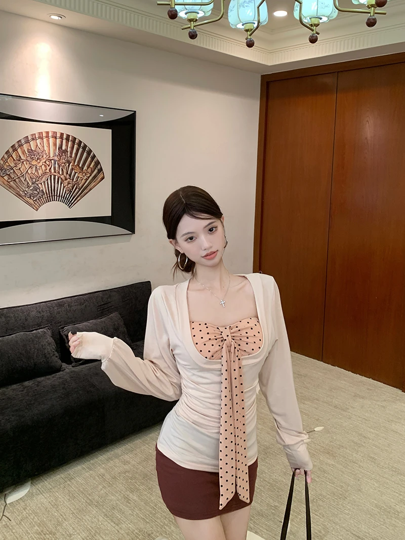 昭和千奈 秋季三件套长袖打底衫上衣+抹胸+短裙套装女