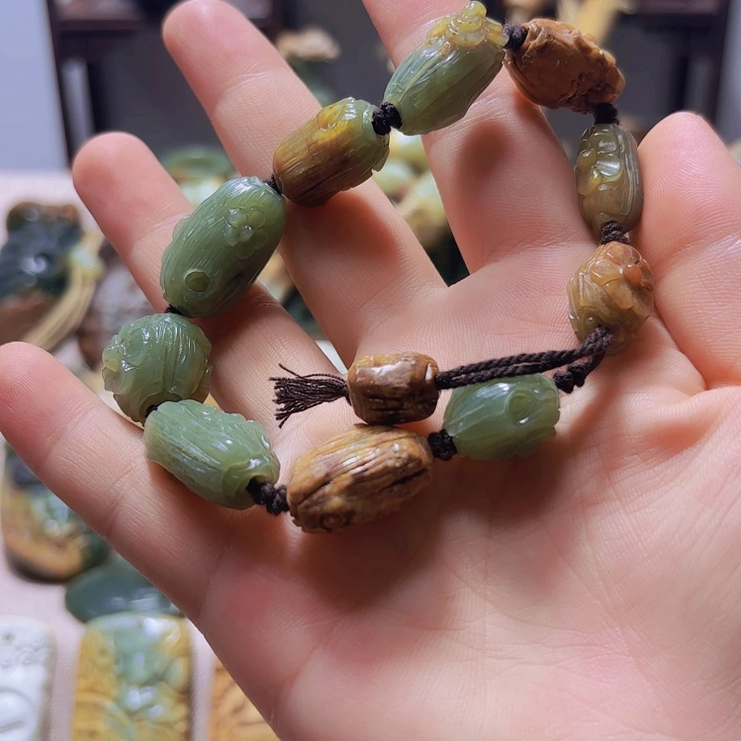 岫岩河磨玉（透闪石质玉）未镶嵌挂件