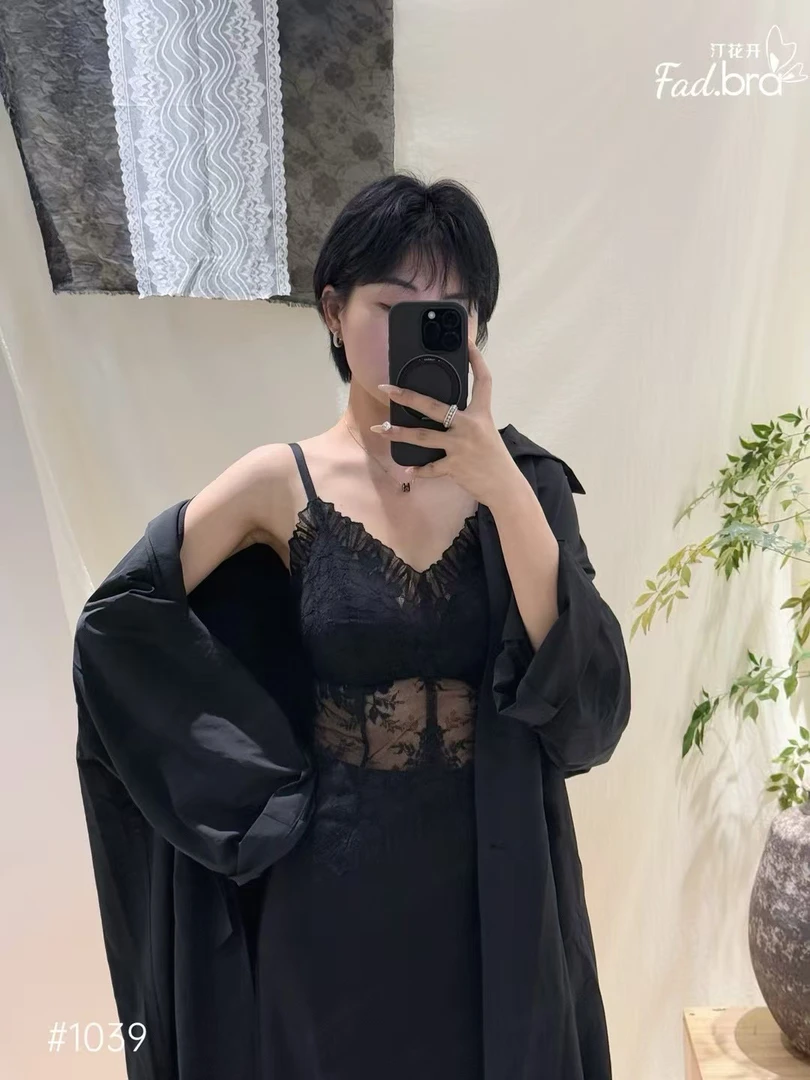 汀花开1039时尚性感美背吊带