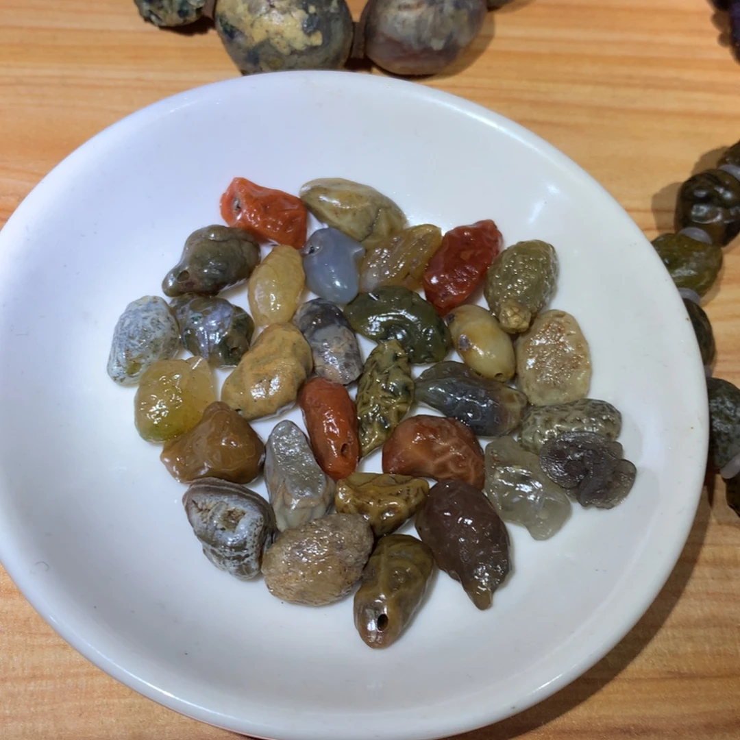 玛瑙/玉髓未镶嵌阿拉善戈壁玛瑙