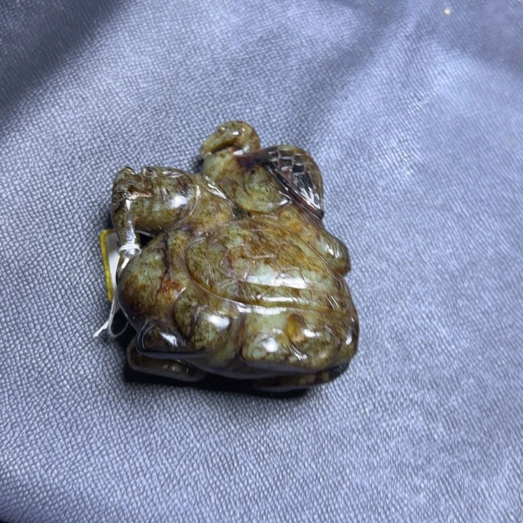 葛***板和田玉未镶嵌把件