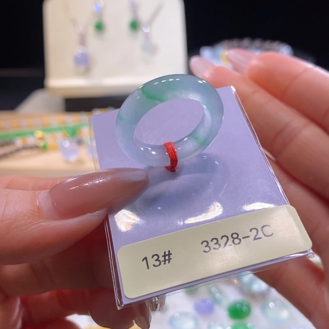 晴***雨翡翠未镶嵌颈饰翡翠冰飘阳绿戒圈13号圈