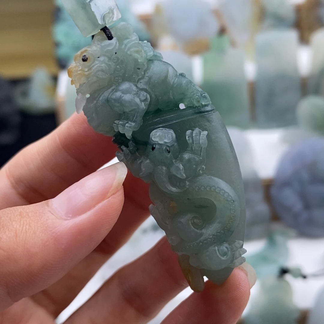 未镶嵌定制翡翠小**米毛货无鉴赏期