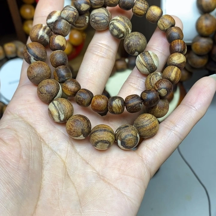 贡木把件感谢大家的支持