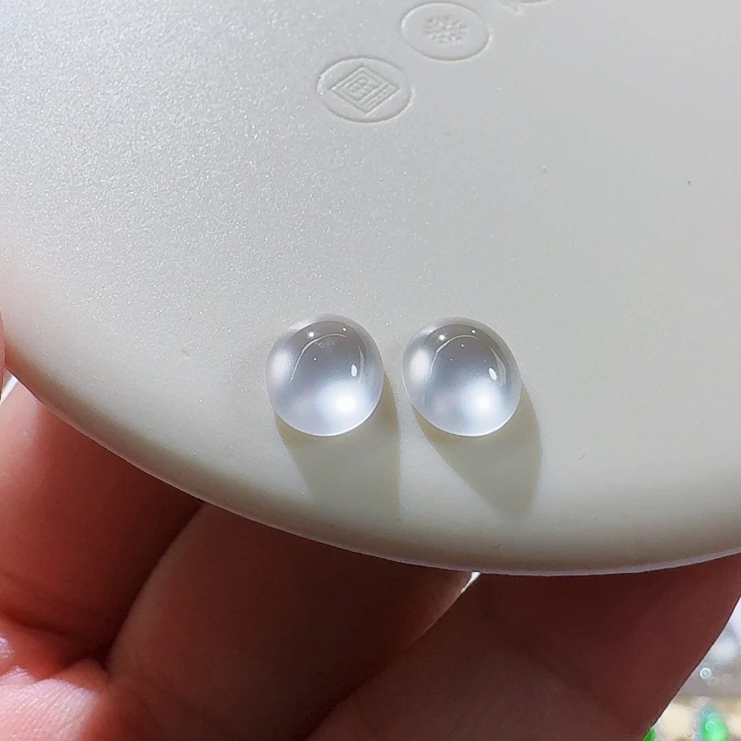 翡翠颈饰未镶嵌裸石