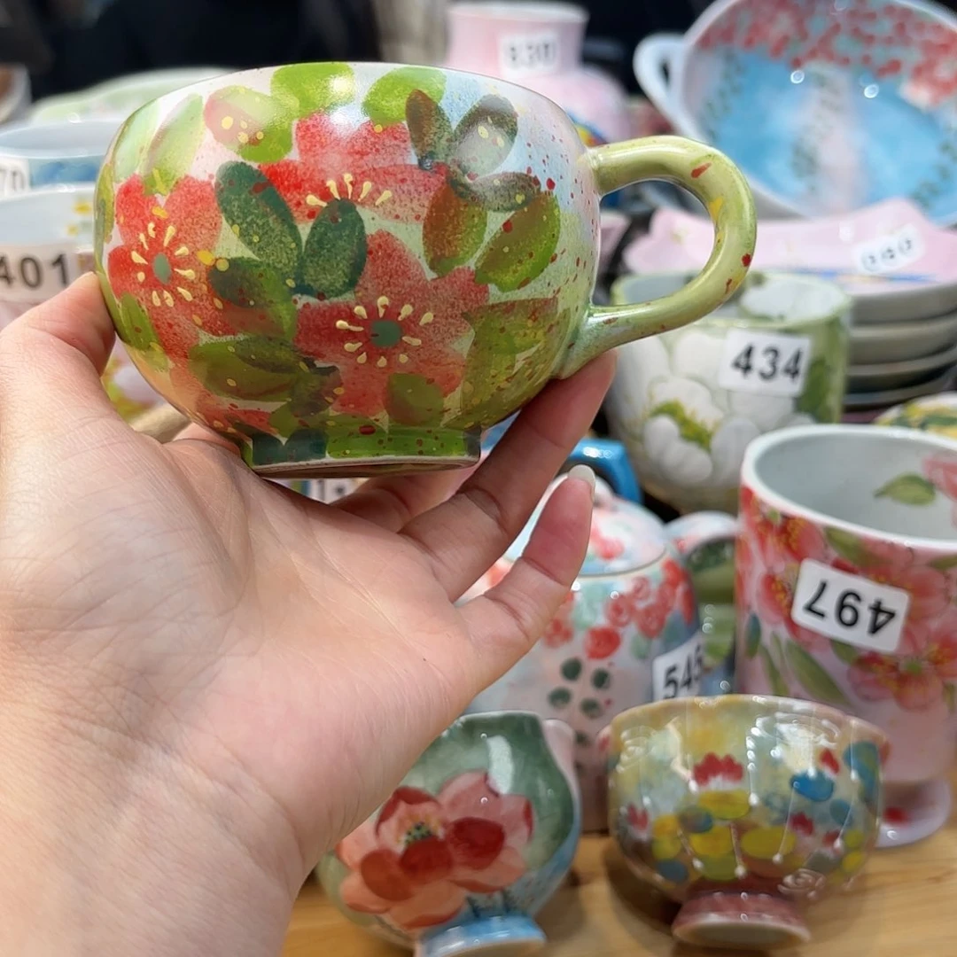 瓷片兔兔盖茨。兔兔好