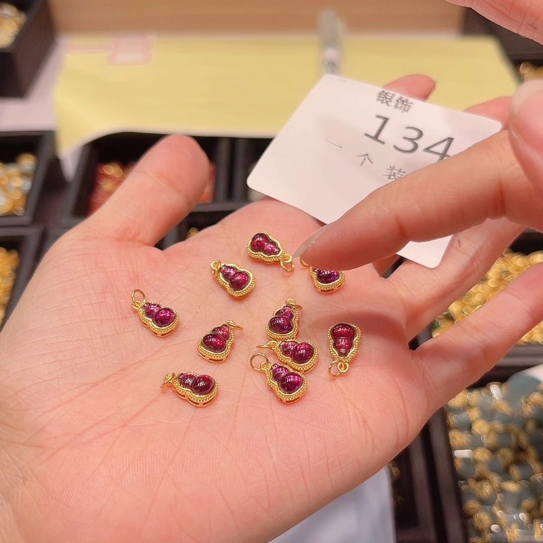 银S925镀金镶嵌珠宝半成品水晶134 。