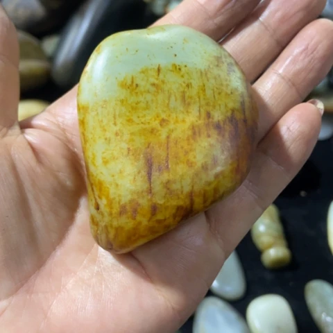 海***牛和田玉（糖玉）未镶嵌车挂