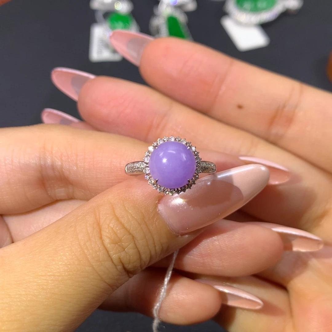 翡翠戒指18K金镶嵌翡翠