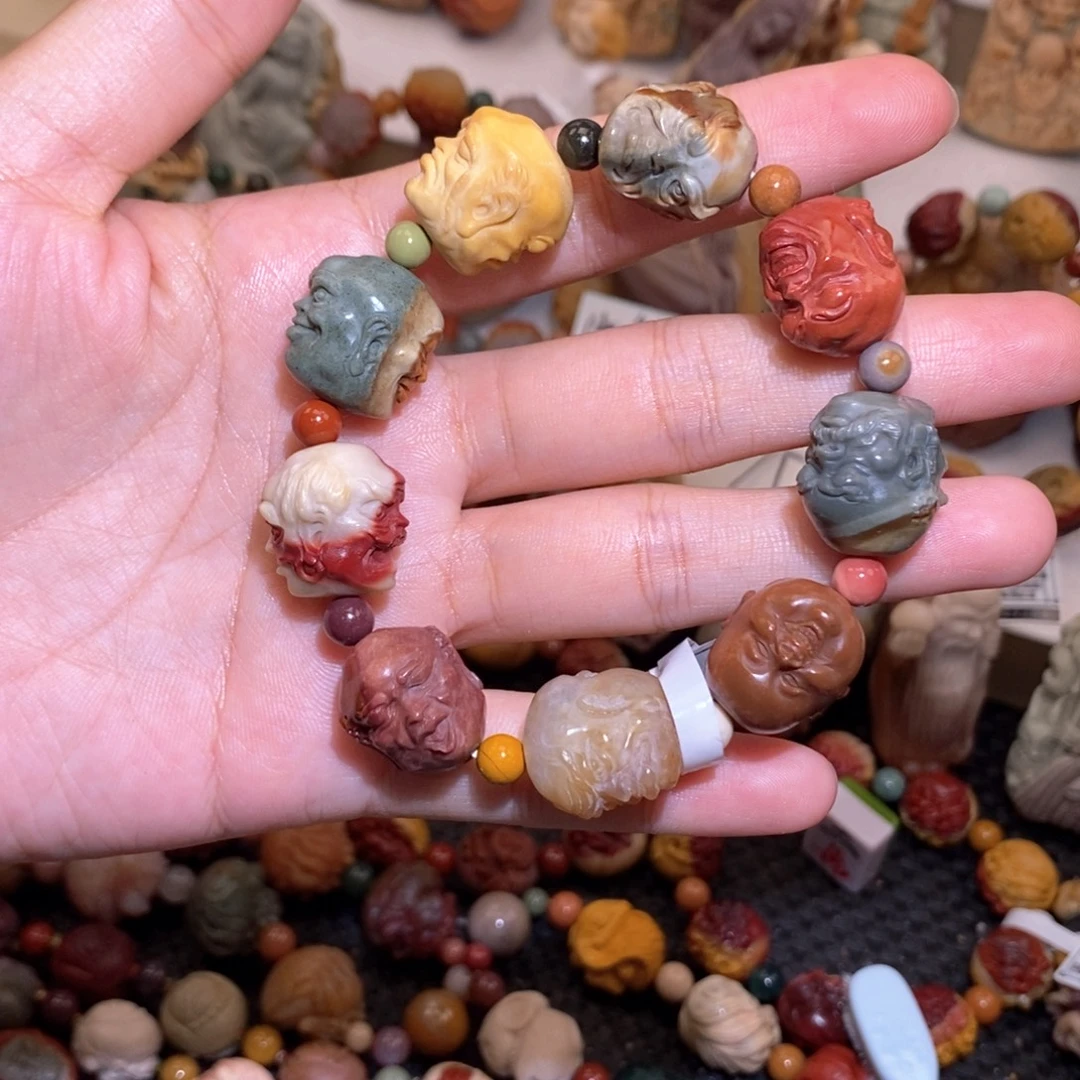 海***浪未镶嵌手链石英质玉（阿拉善玉）