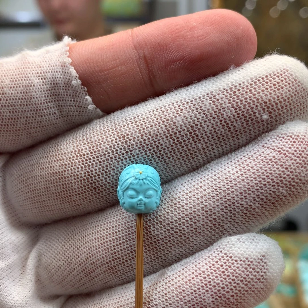 绿松石未镶嵌挂件