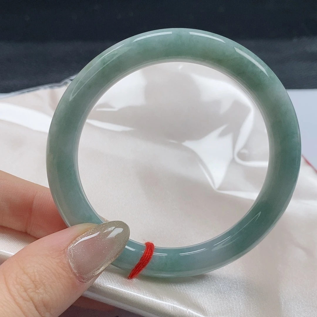 【闪购商品】翡翠手镯（圆镯）未镶嵌230号