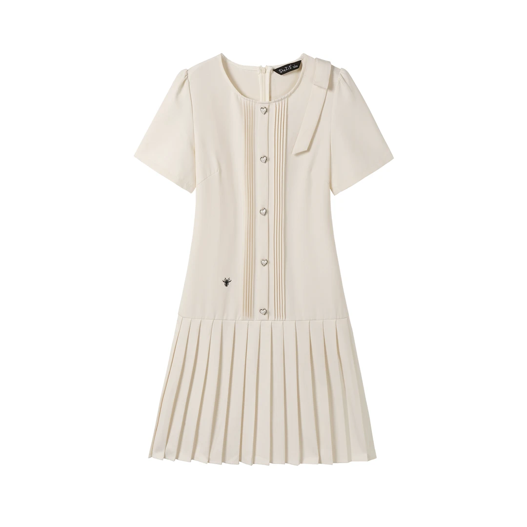 【奢姿】大码女装2025夏季爱心扣装饰时尚连衣裙胖妹妹百褶设计裙子