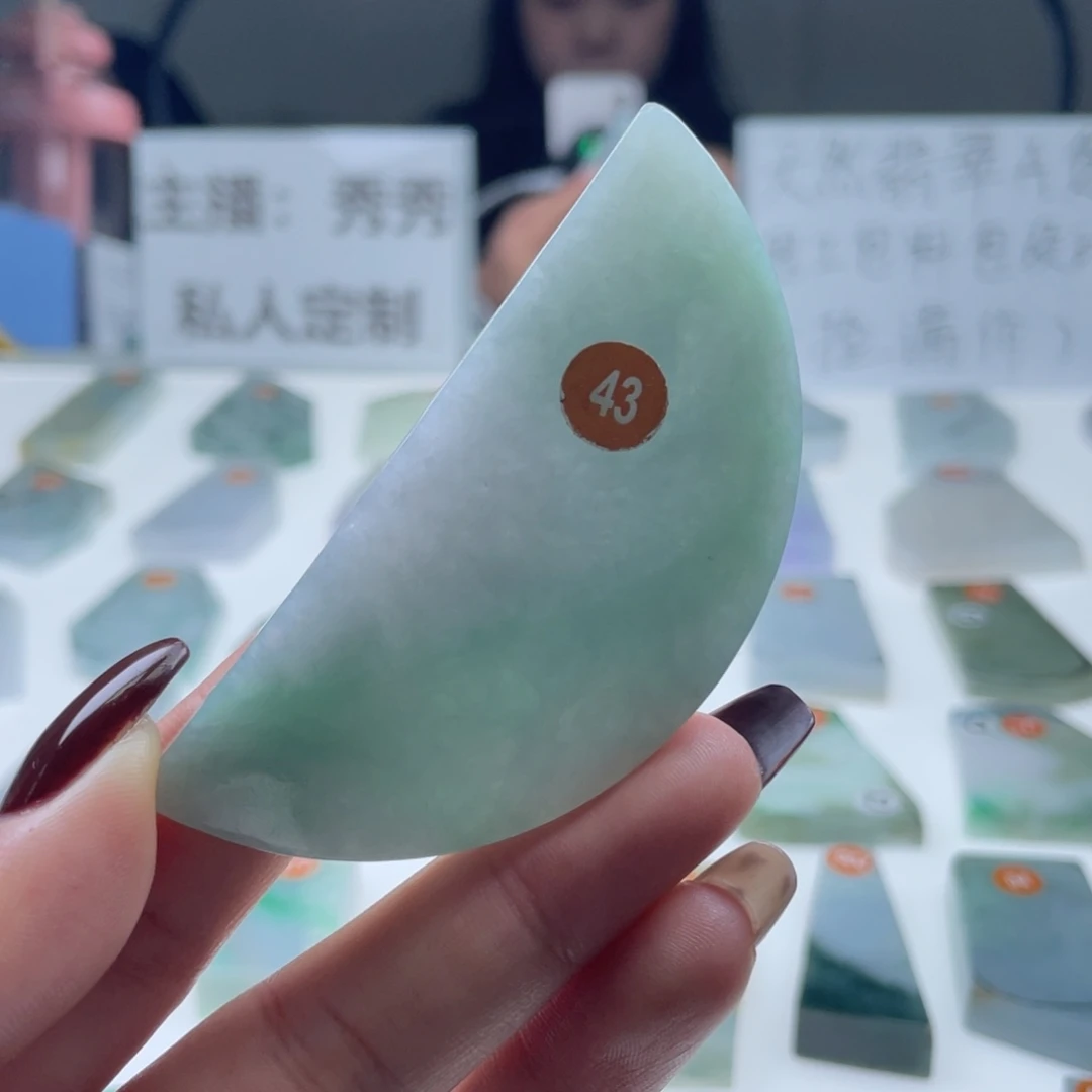 定制翡翠未镶嵌天然翡翠