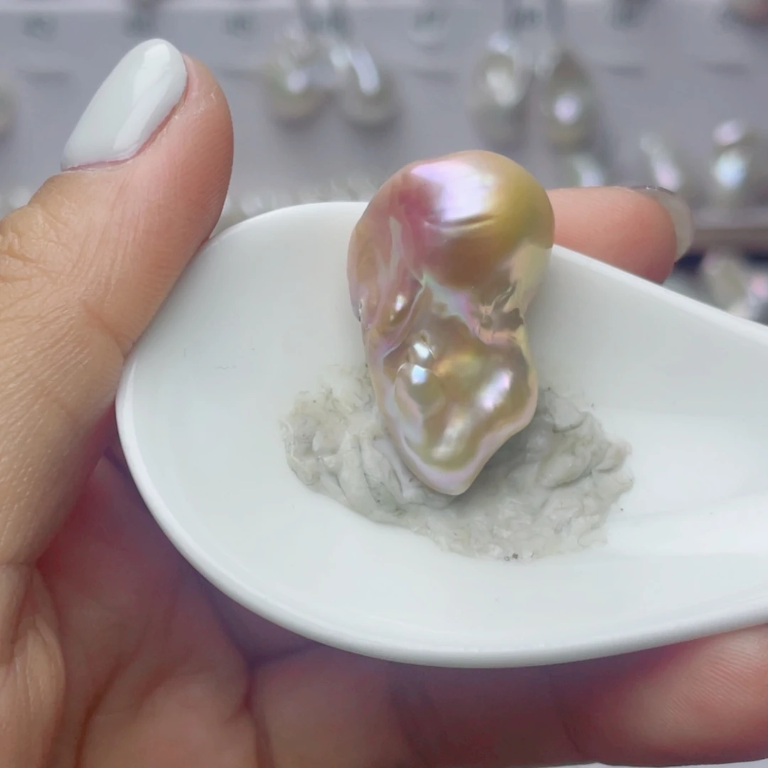 淡水珍珠颈饰未镶嵌