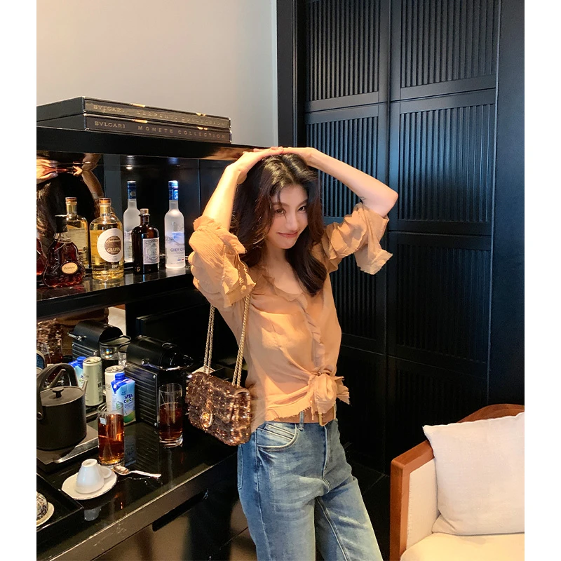 【ALONE SAVOR】龍喜儿向晚 南法田园风木耳边收腰显瘦小衫Z583