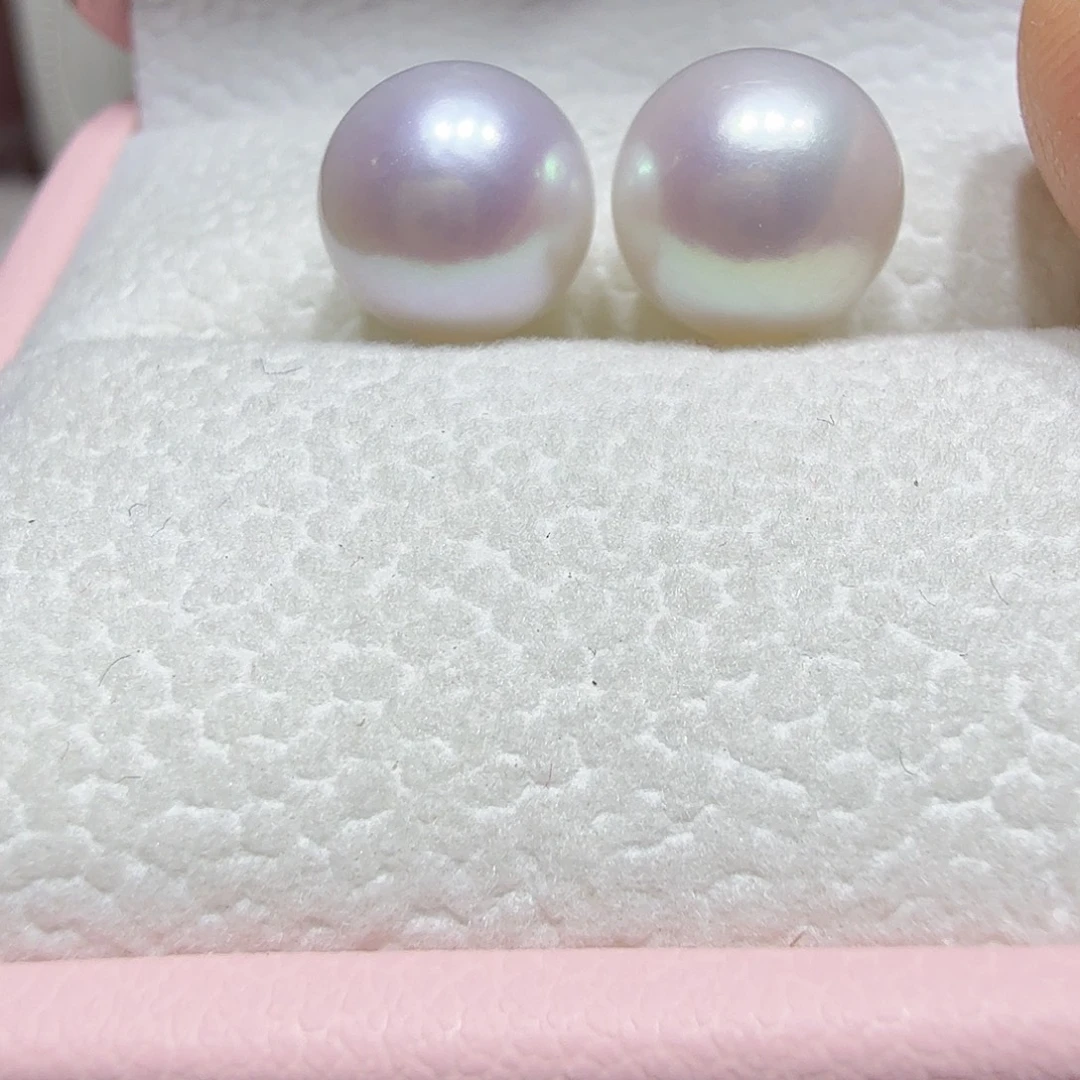 银S925镶嵌淡水珍珠耳钉