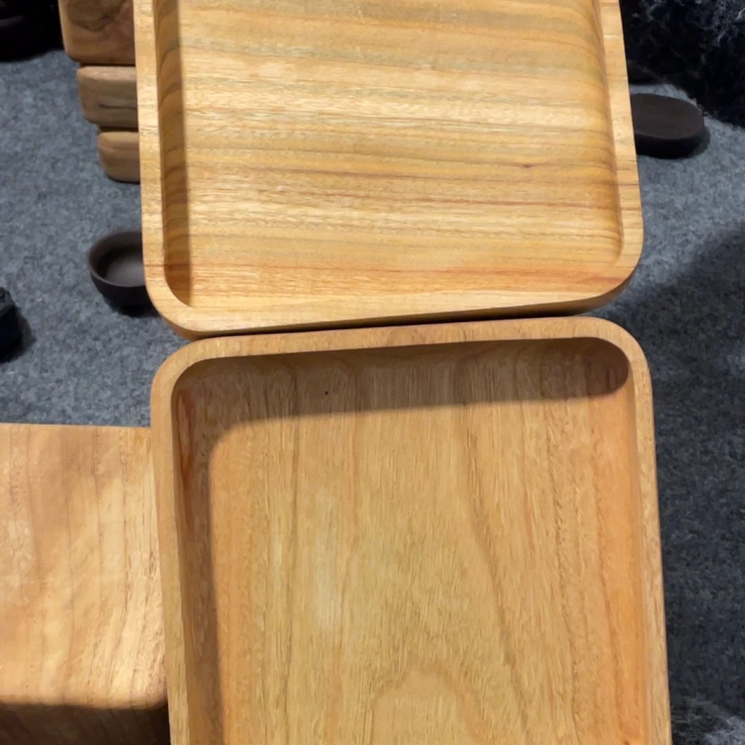 胜***田香樟木实木随行盘