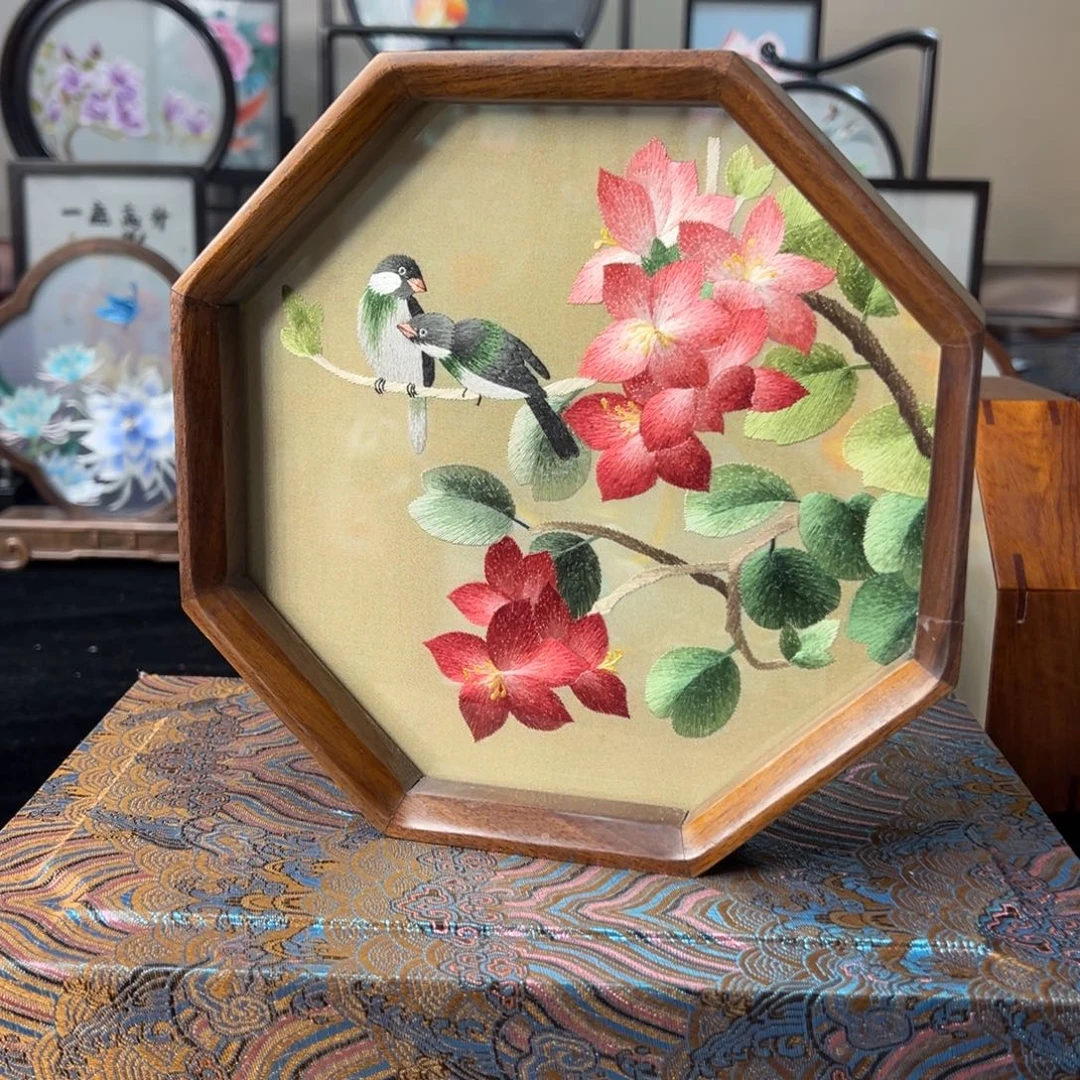 刺绣纯手工刺绣双面绣实木摆件