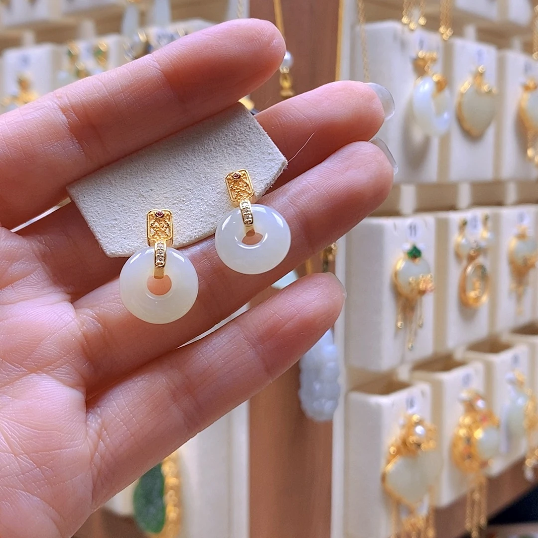 和田玉银S925镶嵌颈饰