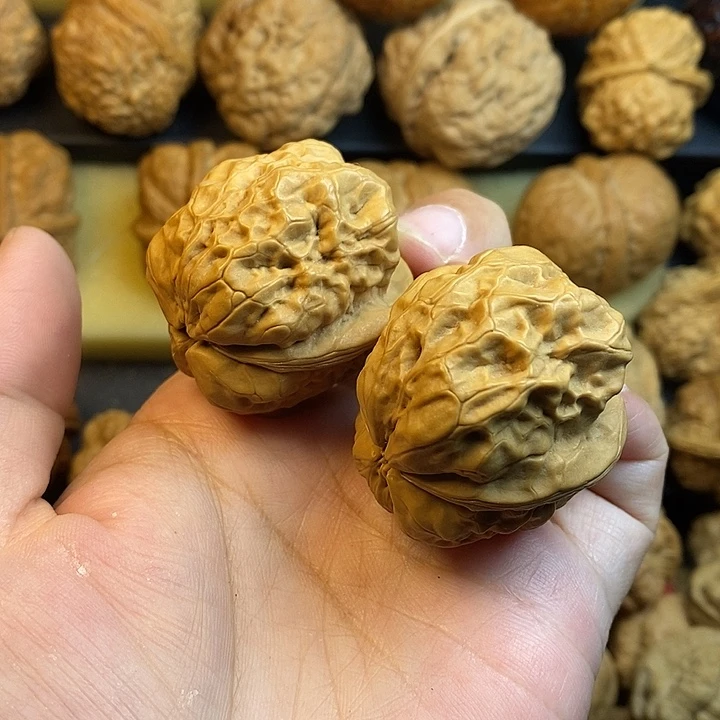 吊坠文玩核桃顶尊金蟾40