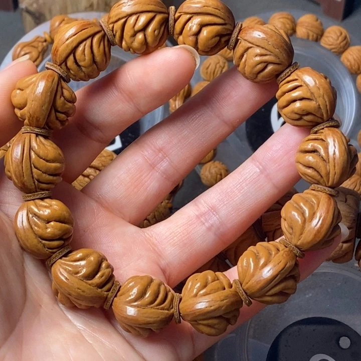 文玩核桃手串秦岭野生龙纹桃核18