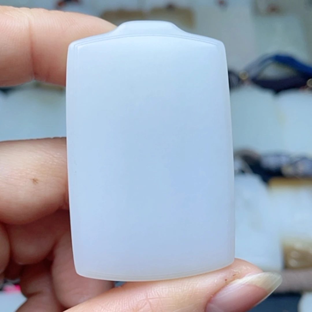 【闪购商品】颈饰未镶嵌和田玉