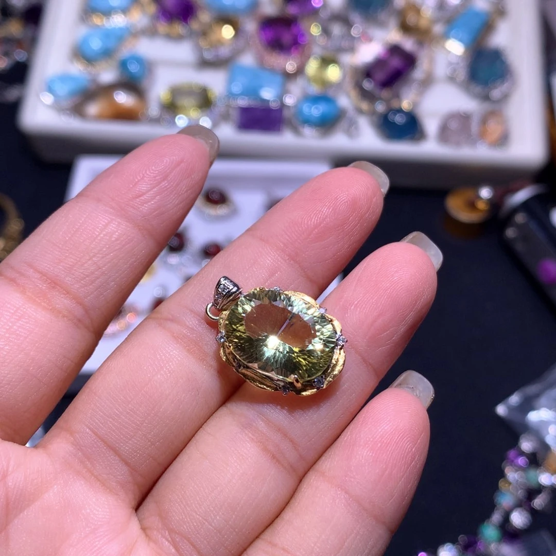 【闪购商品】银S925镶嵌戒指水晶?****戒指