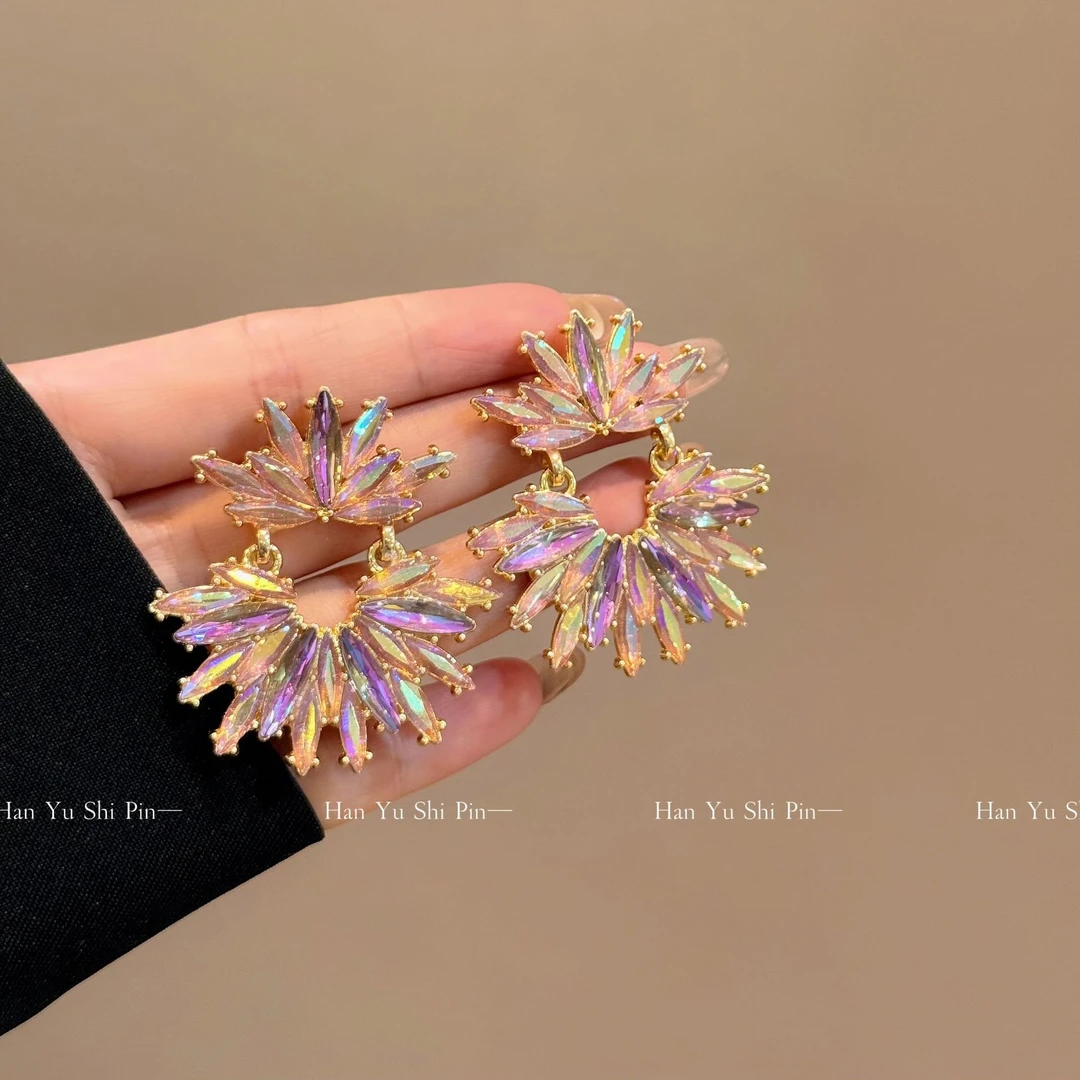 亮丽新款夸张烟花绽放多巴胺紫色花朵耳钉百搭设计感个性耳饰