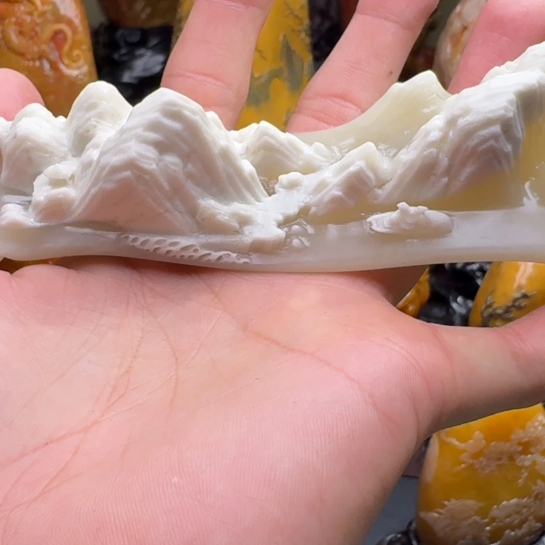 九***谷田黄石手工艺作品 巧色巧雕