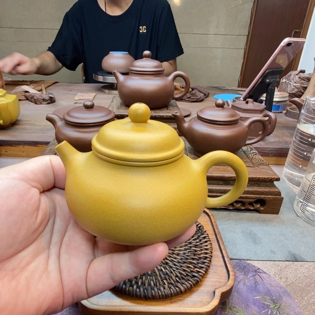 茶壶紫砂容天壶（原矿黄金段泥180cc）