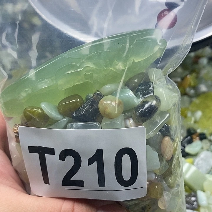 未镶嵌蛇纹石玉鱼缸石